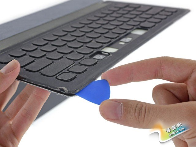 ħ Smart Keyboardֱж˿