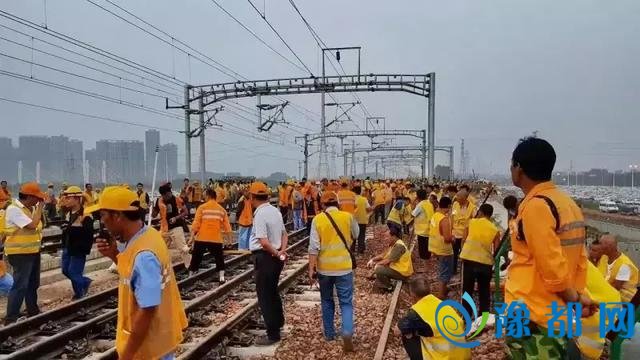 郑缓客专与多条路线连一起 郑交通关键地位患上晃动