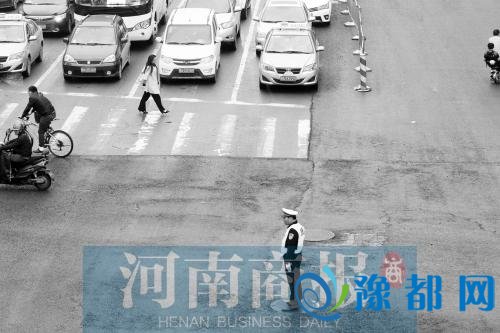 车辆准进门槛后退 网约车“老司机”下一步啥用意