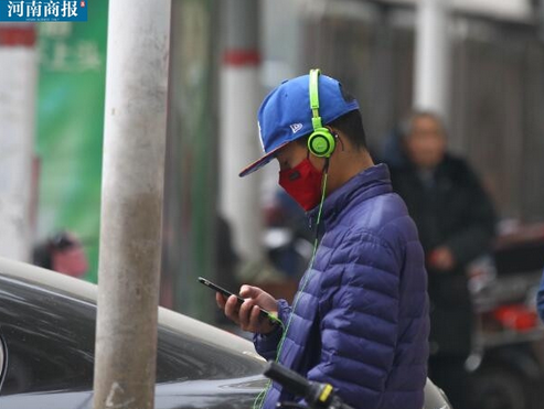 小大降温！郑州市仄易远陌头御热花着多